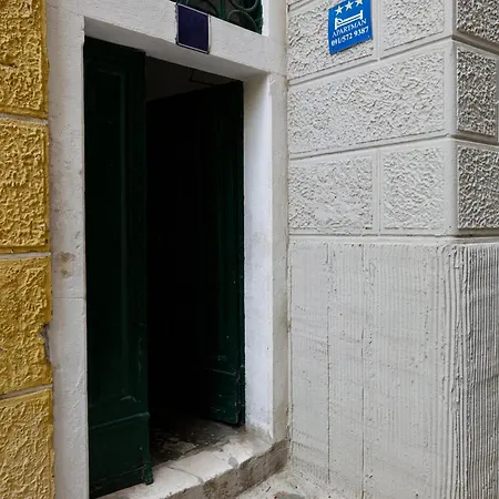 By The Sea - 23784 Daire